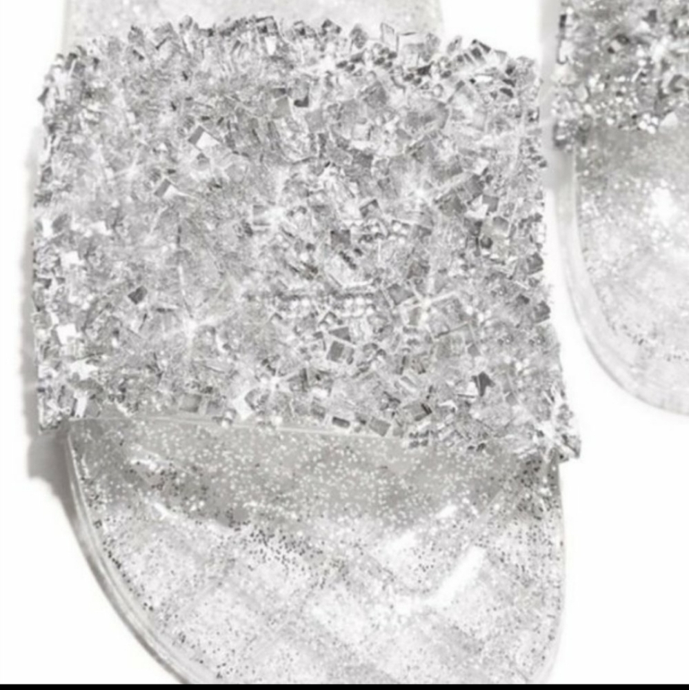 Super Adorable Sparkle Slides - Picture 2 of 5